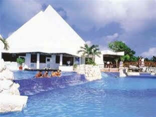 Sunset Lagoon All Inclusive Hotel Cancun Exterior photo